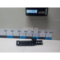 Кронштейн передней балки Land Rover Range Rover IV 2013 LR126070