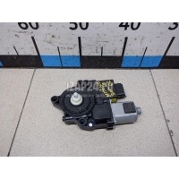 Моторчик стеклоподъемника Hyundai-Kia Santa Fe (DM) (2012 - 2018) 834602W010