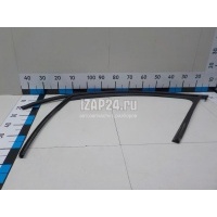 Уплотнитель стекла двери VAG Octavia (A7) (2013 - 2020) 5E0837431A5AP