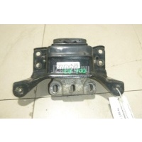 Опора КПП левая VAG Octavia (A7) (2013 - ) 5Q0199555Q