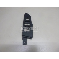Накладка блока управления стеклоподъемниками Toyota Corolla E18 2013 7423202E40C0