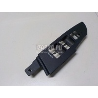 Накладка блока управления стеклоподъемниками Toyota Corolla E18 2013 7423202E40C0