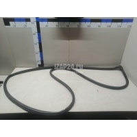 Уплотнитель двери Toyota Corolla E18 2013 6787202230