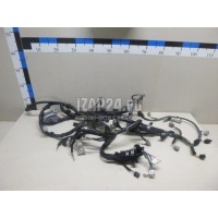 Проводка (коса) Toyota Corolla E18 2013 821210Z552