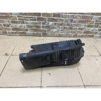 Корпус воздушного фильтра Mercedes-Benz C-class W203 A6460900901