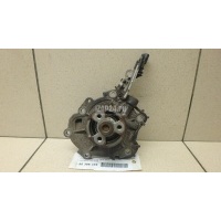 Насос водяной (помпа) Land Rover Range Rover Sport 2013 LR116736