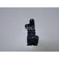 Кронштейн (сопут. товар) VAG A3 [8V] (2013 - 2020) 8V5035525A