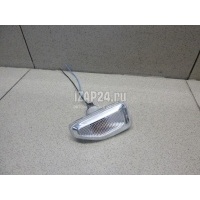 Повторитель на крыло левый белый Renault Logan II 2014 261651140R