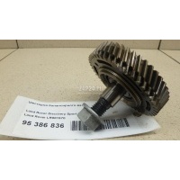 Шестерня балансирного вала Land Rover Discovery Sport 2014 LR081570