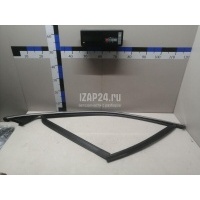 Уплотнитель стекла двери Volvo XC90 2015 32205571