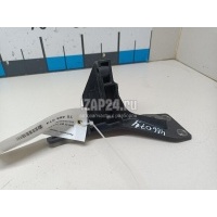 Кронштейн переднего бампера левый VAG Exeo (2009 - 2013) 8E0805363