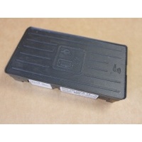 Audi a4 a5 8w антенна зарядное устройство 8w0035502b
