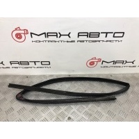 уплотнительная резинка стекла Mercedes-Benz A-Class W168 1997-2004 A1687250525, <strong>-Б/У Детали сняты с АВТОМОБИЛЯ</strong>