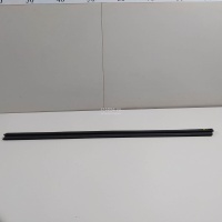 Накладка стекла переднего правого Suzuki Vitara 2015 8385154P00