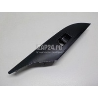 Накладка (кузов внутри) Toyota Hilux 2015 742710K400