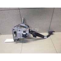 Педаль сцепления Hyundai-Kia RIO 2017 32802H8100