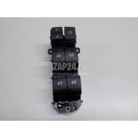 Блок управления стеклоподъемниками Toyota Camry V70 2017 8404033150