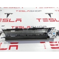 Воздуховод правый Tesla Model 3 2019 1083325-00-F