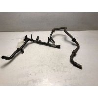 Трубка охлаждающей жидкости металлическая Volkswagen Bora 2003 038121065BG