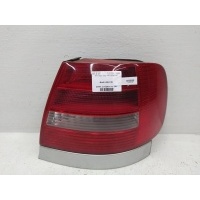 Фонарь задний правый Audi A4(B5) 2000 8D0945096F