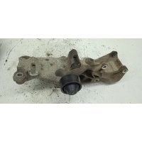 Кронштейн генератора Renault Master 3 2010- 117103943R