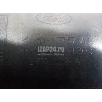 Кронштейн переднего бампера правый Ford Focus II (2005 - 2008) 1335698