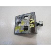 Петля двери передней левой нижняя GM 9-5 (1997 - 2010) 5335385