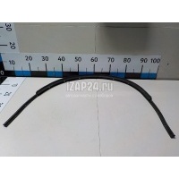 Уплотнитель (наружный) VAG Golf IV/Bora (1997 - 2005) 1J0823707B