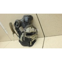 Замок двери передней правой Toyota Avensis II (2003 - 2008) 6903002152