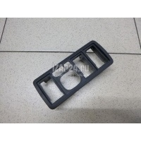 Накладка декоративная Toyota Avensis II (2003 - 2008) 8465605040B0