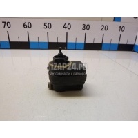 Моторчик корректора фары Land Rover Freelander (1998 - 2006) XBS100170L