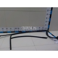 Уплотнитель стекла двери VAG A8 [4E] (2002 - 2010) 4E0837439L