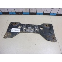 Кронштейн (п.п.к.) Mercedes Benz W203 (2000 - 2006) 2036260511