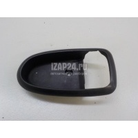 Накладка ручки внутренней Hyundai-Kia Elantra (2000 - 2010) 836212D000LT