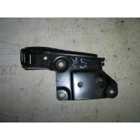 кронштейн заднего сиденья VW Touareg 2002-2010 2005 7L0886221F