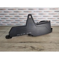 Корпус воздушного фильтра BMW 3 F30 F31 F80 БМВ 3 Ф30 BMW 3 F30 F31 F80 13718507313