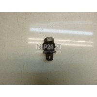 Болт ролика-натяжителя Mazda 323 (BJ) (1998 - 2003) B36615966C