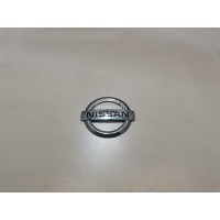 Эмблема на крышку багажника Nissan Pathfinder (R51) (2005 - 2014) 90891EB300