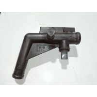 Фланец системы охлаждения Volkswagen Crafter 076121085A