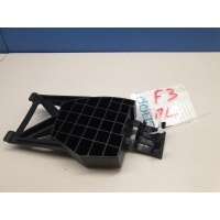 Кронштейн замка двери передний левый Ford Focus 3 2011-2019 1716802
