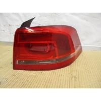 Фонарь задний правый Volkswagen Passat B7 2012 3AE945096F