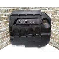 Декоративная крышка двигателя Audi Q3 8U 2016 04L103925R
