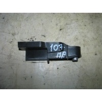 кронштейн переднего бампера Audi A6 (C6 4F) 2004-2011 2008 4F0807772