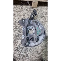 кулак задний правый BMW 5 G30/G31 2017 33306861138