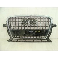 Решетка радиатора Audi Q5 I Рест. (2012-2017) 8R0853651S