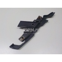 Кронштейн крепления фары VAG A8 [4E] (2002 - 2010) 4E0941121A