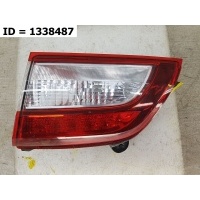 Фонарь задний правый внутренний Subaru Outback 84912AL070