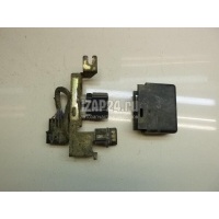 Блок реле Mitsubishi Pajero/Montero Sport (K9) (1997 - 2008) MR360198