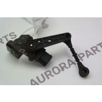 Датчик уровня пневмоподвески переднеий LH=RH Land Rover Range Rover 30DDTX L494 2013 LR033256