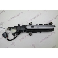 Ручка задней двери наружняя LH Land Rover Range Rover 30DDTX L560 2017 LR106955